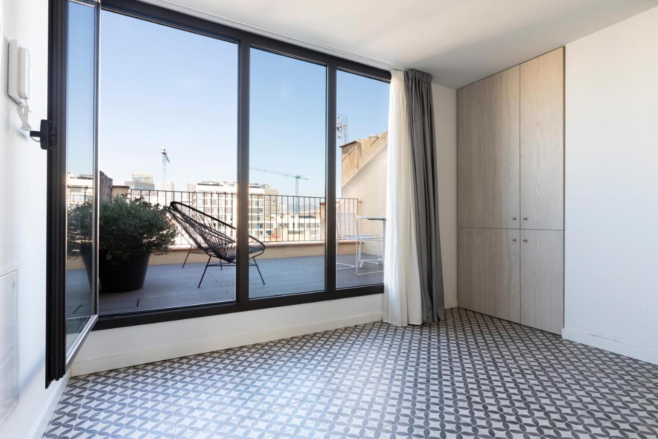 Aspasios Poble Nou Apartments Barcelona Exterior photo