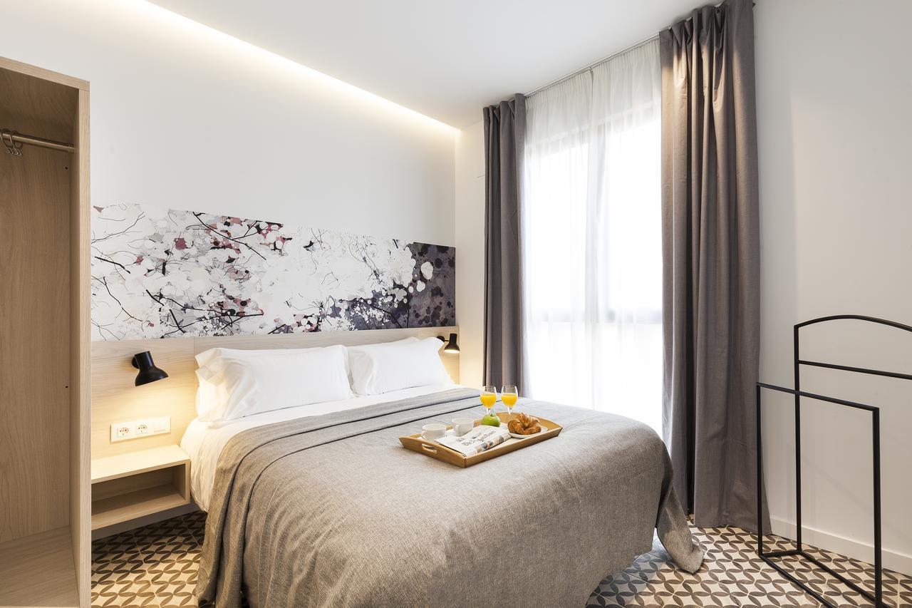 Aspasios Poble Nou Apartments Barcelona Exterior photo